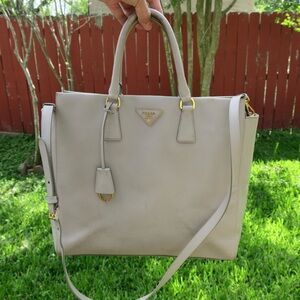 Prada Saffiano Leather Shopping Tote – Light Grey | Gold Hardware | Italy